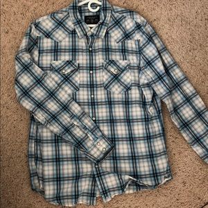 AEO Men’s Vintage Fit Button Up